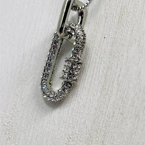 Silver Adjustable 18"-20" Swarovski Crystal Unique Carabiner Clip Necklace - Picture 2 of 5